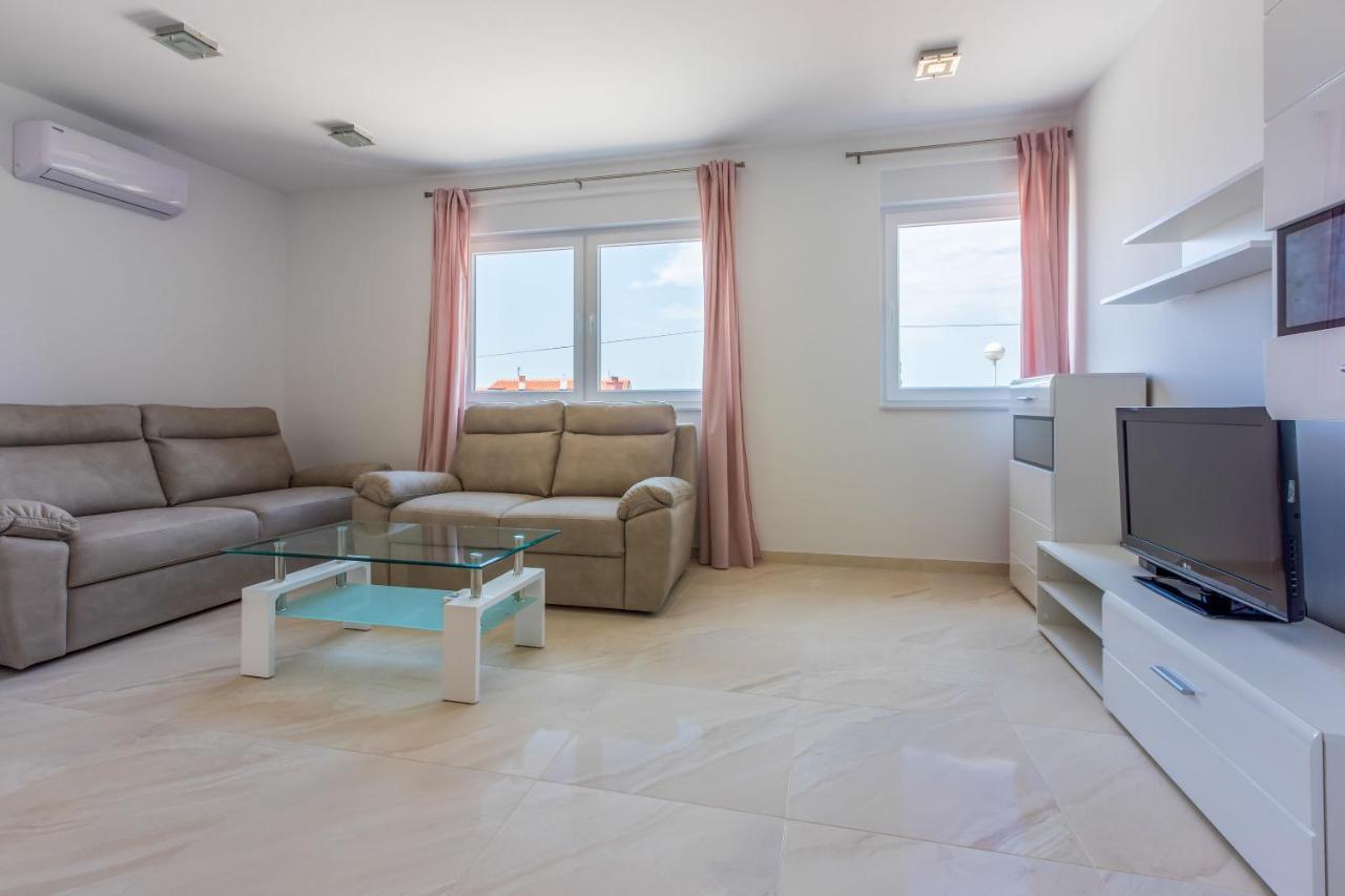 Apartments Cvetkovic Crikvenica Exterior photo